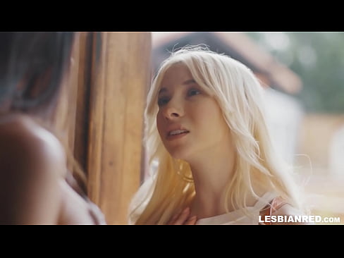 ❤️ Dívka se po několika měsících vrátí domů a skončí u lízání kundy své nevlastní matky ️❌ Šukání video u porna cs.vanalize.ru ❌️